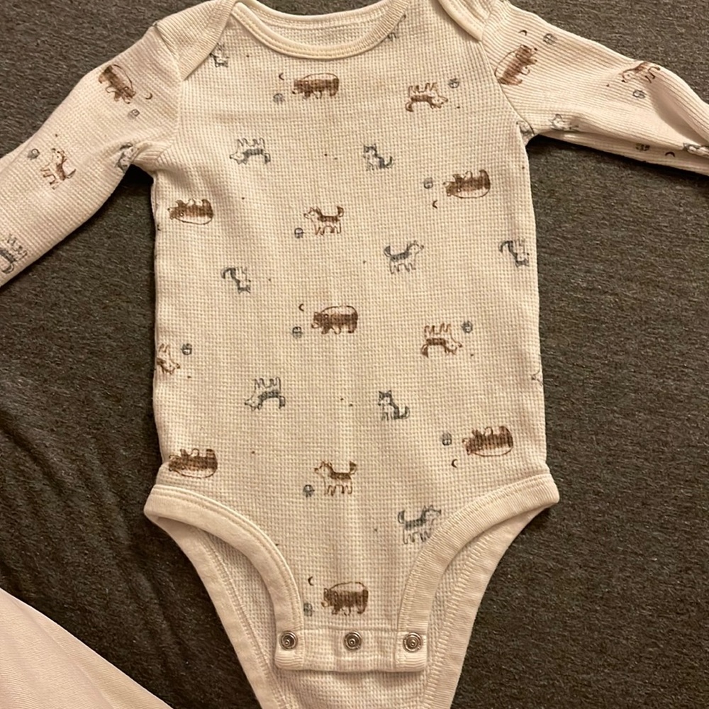 Baby clothes